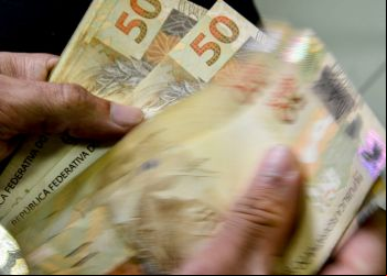 Oito em cada 10 reajustes salariais superaram a inflação em janeiro