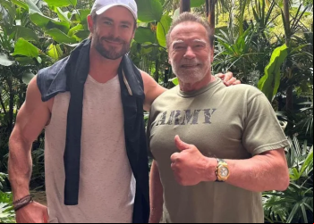 Thor x Terminator: Encontro épico entre Chris Hemsworth e Arnold Schwarzenegger na academia de São Paulo durante visita ao Brasil