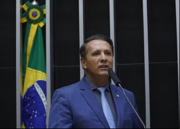 Comissão de Saúde da Câmara dos Deputados Aprova PL de Carlos Gaguim para Combate à Dengue, Chikungunya e Zika