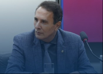 Projeto de Gaguim propõe prioridade para banheiros privativos no Minha Casa, Minha Vida